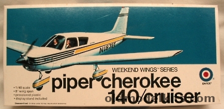 Entex 1/48 Piper Cherokee 140, 8515P plastic model kit